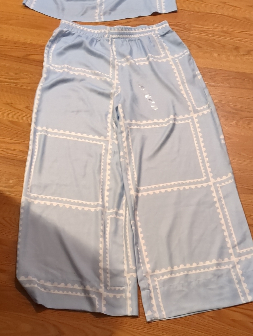 PETAL & PUP Women's Petal and Pup Ezra Strapless Pant Set - Picture 9 of 16